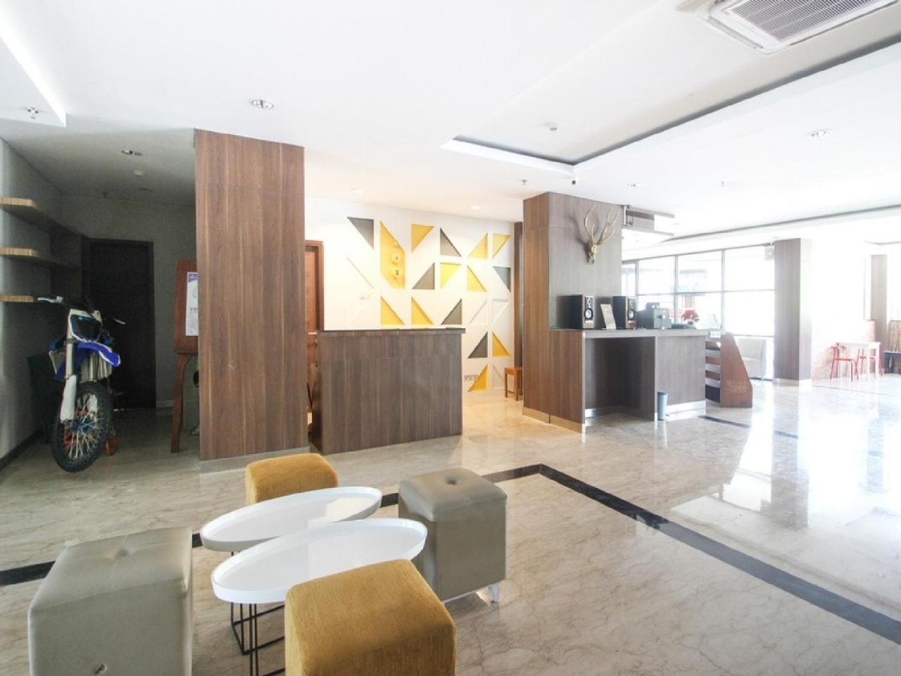 Reddoorz Apartment @ Malioboro City Adisucipto Maguwo Ngoại thất bức ảnh